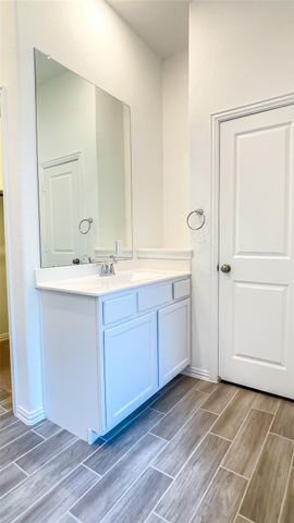 21735 N Enchanted Rock Dr, Porter, TX 77365