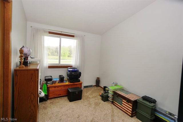 5875 Trumbull Road, Geneva, OH 44041