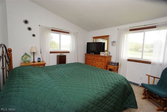 5875 Trumbull Road, Geneva, OH 44041
