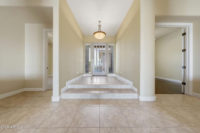 10801 E La Junta Road, Scottsdale, AZ 85255