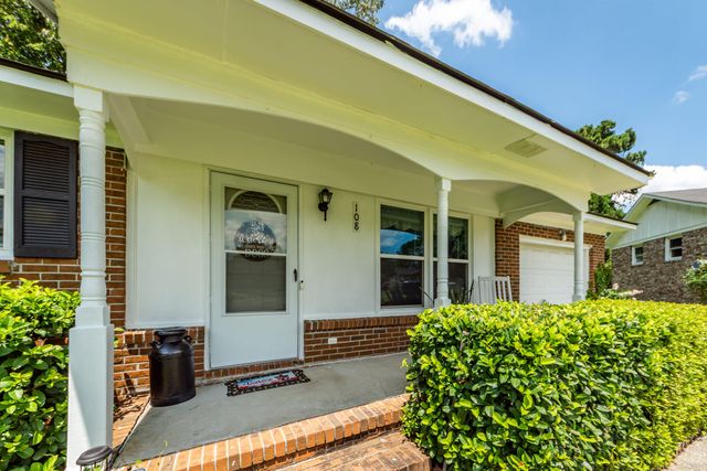 108 Stanford Court, Ladson, SC 29456