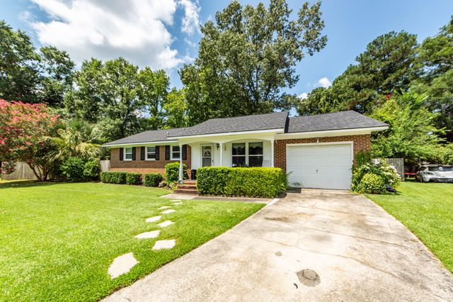 108 Stanford Court, Ladson, SC 29456
