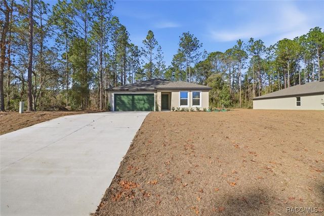 9838 N Elkcam Boulevard, Citrus Springs, FL 34433