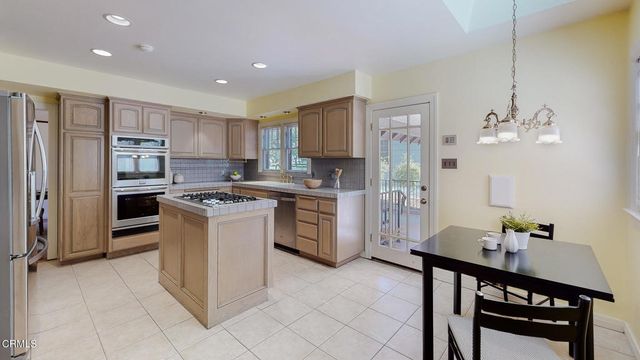 840 N Euclid Avenue, Upland, CA 91786