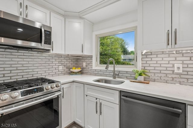 93 South Prospect St, Verona Twp., NJ 07044