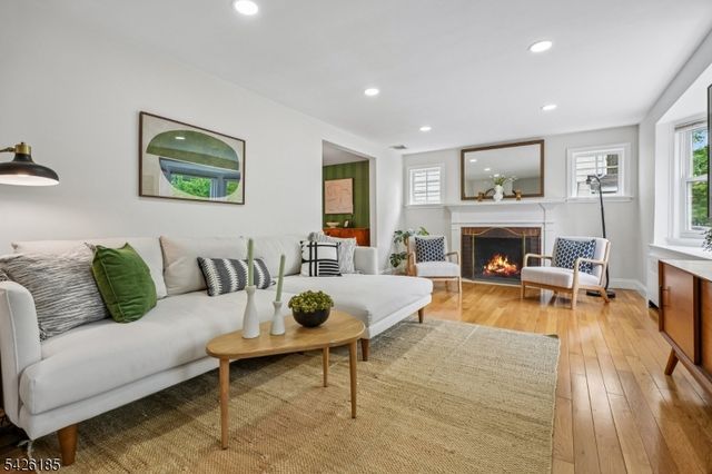 93 South Prospect St, Verona Twp., NJ 07044