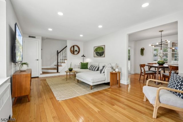 93 South Prospect St, Verona Twp., NJ 07044