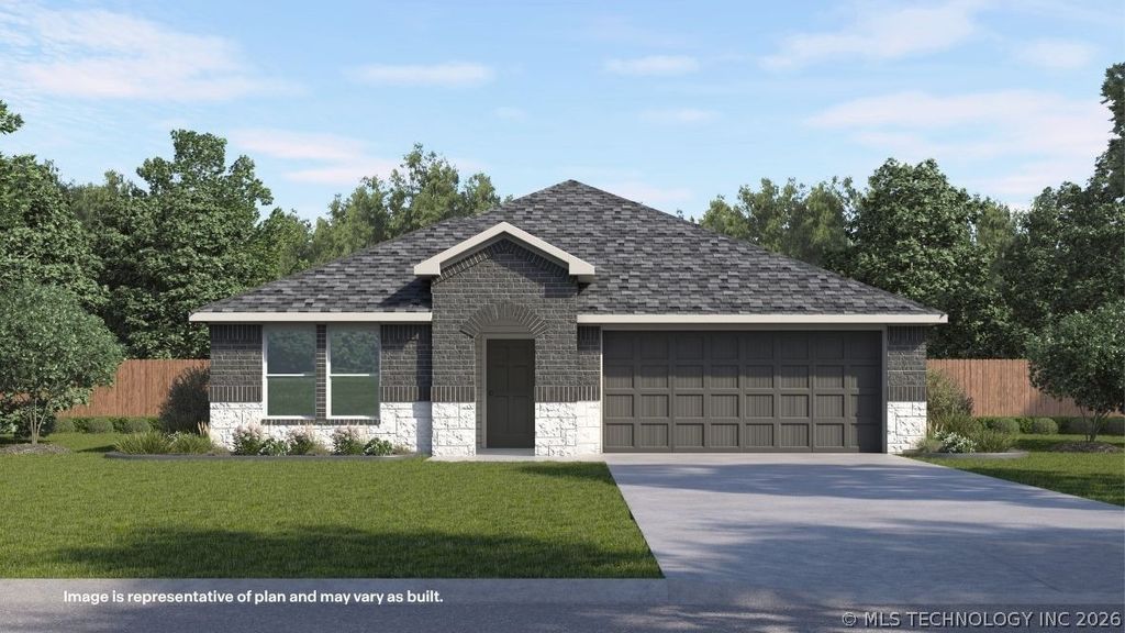 2027 E San Antonio Street, Broken Arrow, OK 74011