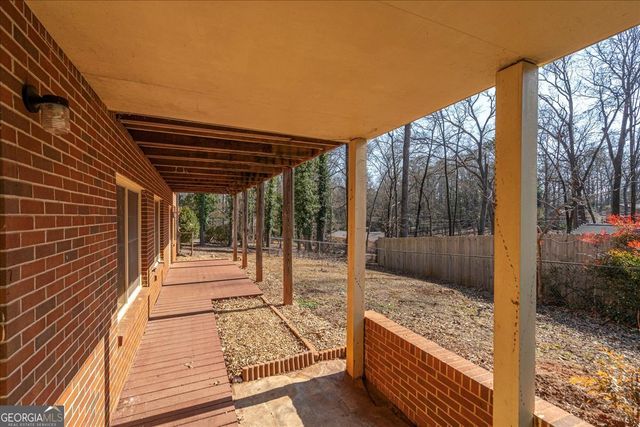 625 Forest Road, Athens, GA 30605