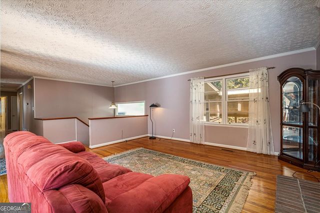 625 Forest Road, Athens, GA 30605