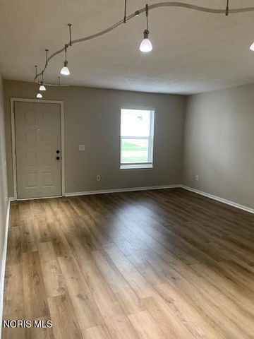 6035 Red Oak Drive, Toledo, OH 43615