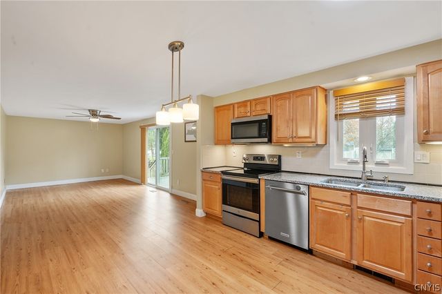 5997 Rita Lane, Cicero, NY 13039