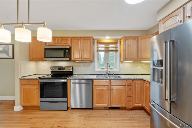 5997 Rita Lane, Cicero, NY 13039
