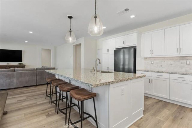 1216 Flagstone Lane, Hemet, CA 92545