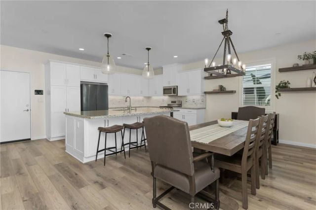 1216 Flagstone Lane, Hemet, CA 92545