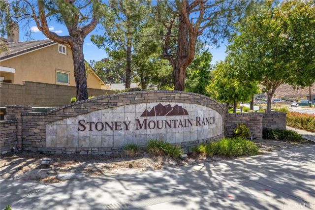 1216 Flagstone Lane, Hemet, CA 92545