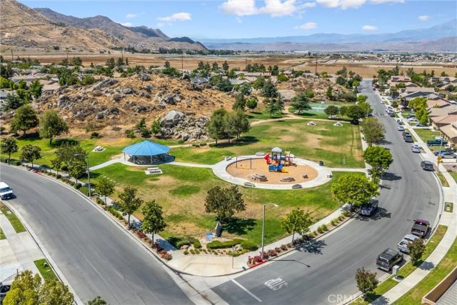 1216 Flagstone Lane, Hemet, CA 92545