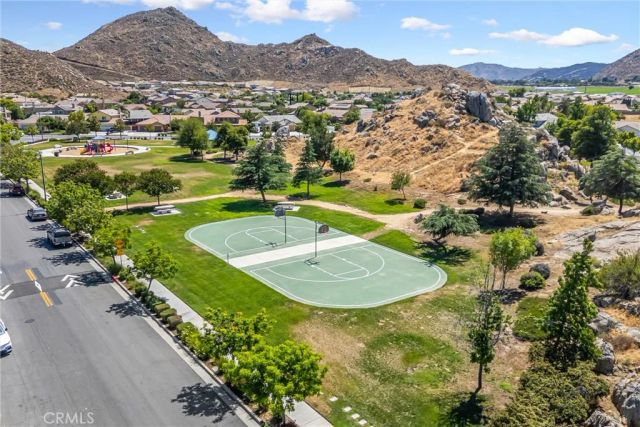 1216 Flagstone Lane, Hemet, CA 92545
