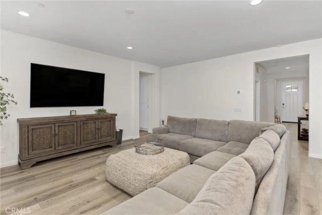 1216 Flagstone Lane, Hemet, CA 92545