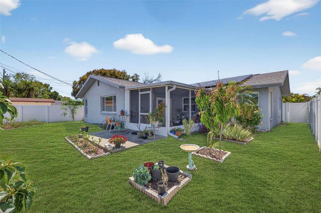 10275 113TH STREET, Seminole, FL 33778