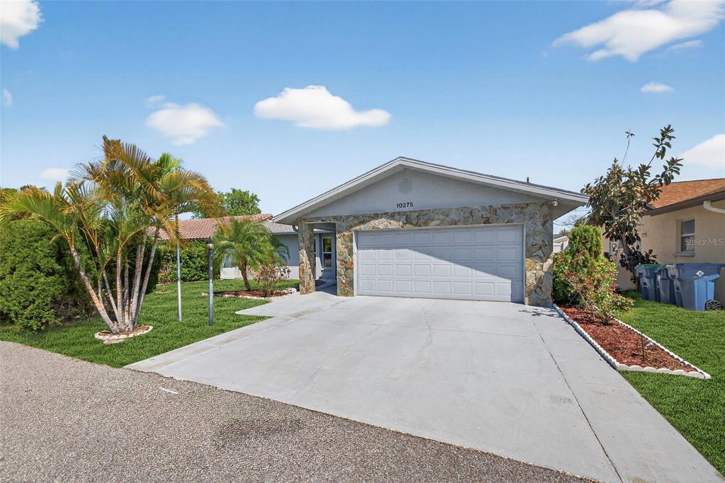 10275 113TH STREET, Seminole, FL 33778