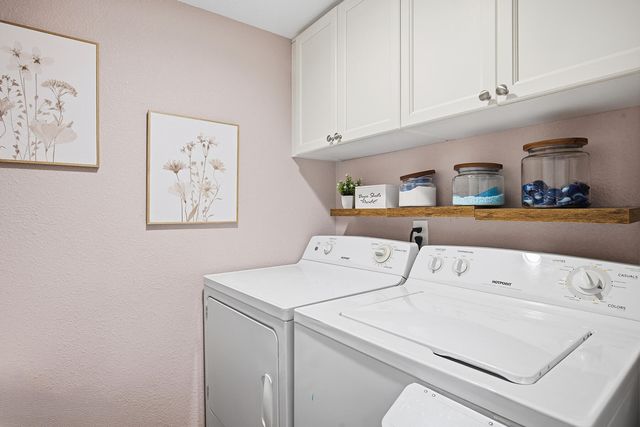 4709 W School Avenue, Visalia, CA 93291