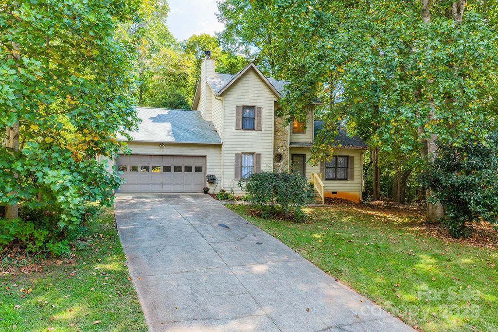 3884 Snider Circle, Hickory, NC 28602