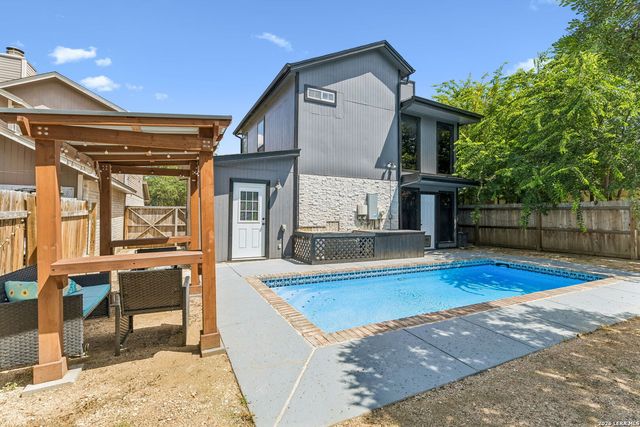 5731 Spring Watch, San Antonio, TX 78247