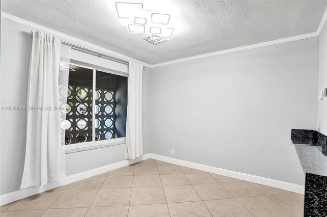 5281 SW 4th CT, Plantation, FL 33317