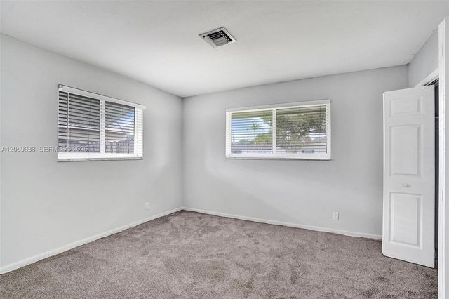 5281 SW 4th CT, Plantation, FL 33317