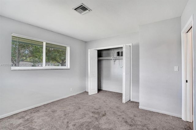 5281 SW 4th CT, Plantation, FL 33317