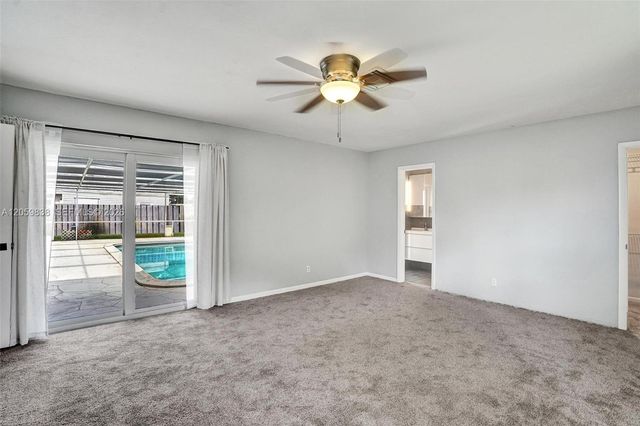 5281 SW 4th CT, Plantation, FL 33317
