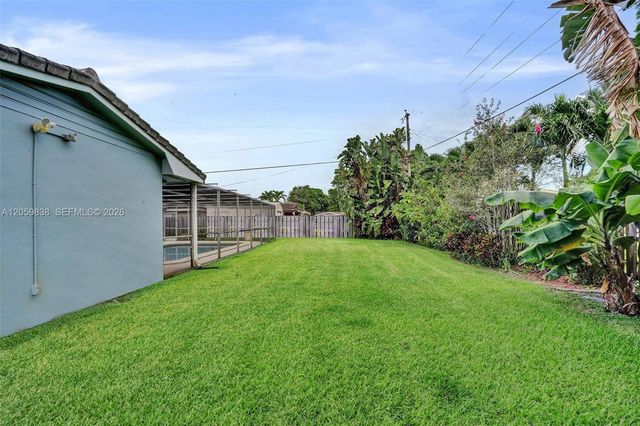 5281 SW 4th CT, Plantation, FL 33317
