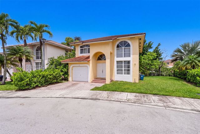 417 Kelly Ln, Weston, FL 33326