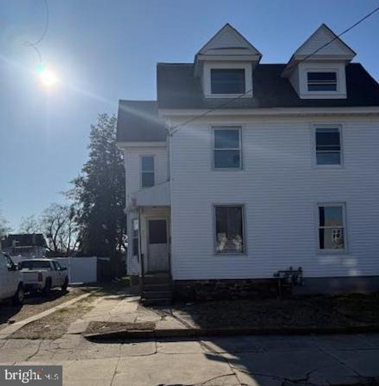 712 N 3RD ST N, Millville, NJ 08332