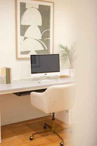 3187 Osuna Way, Sacramento, CA 95833