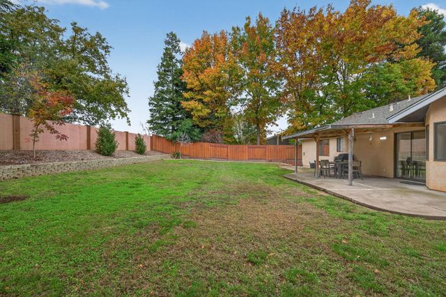 3187 Osuna Way, Sacramento, CA 95833