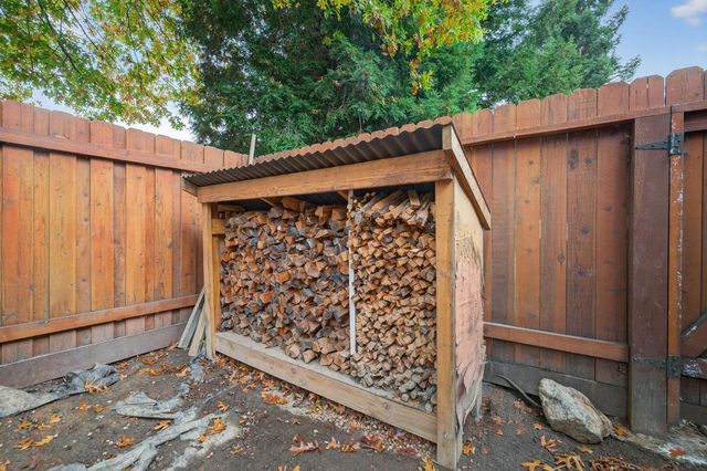 3187 Osuna Way, Sacramento, CA 95833