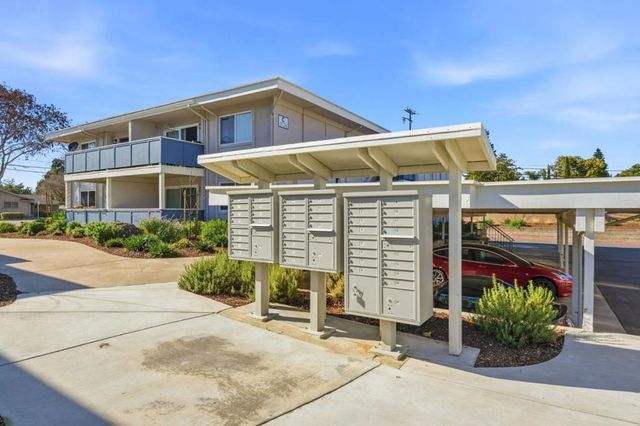 38228 Paseo Padre Parkway 14, Fremont, CA 94536