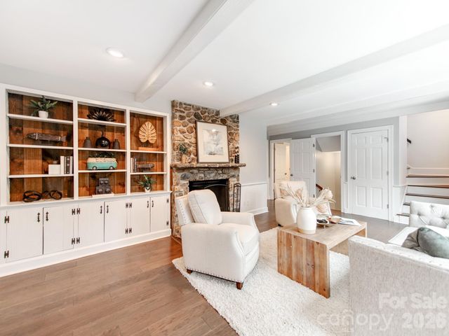 5361 Five Knolls Drive, Charlotte, NC 28226