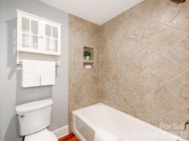 5361 Five Knolls Drive, Charlotte, NC 28226