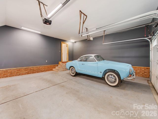 5361 Five Knolls Drive, Charlotte, NC 28226