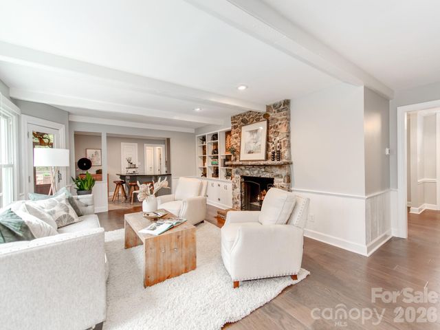 5361 Five Knolls Drive, Charlotte, NC 28226