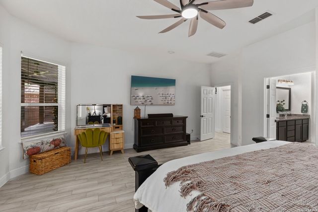 12727 Coal Mine Rise, San Antonio, TX 78245