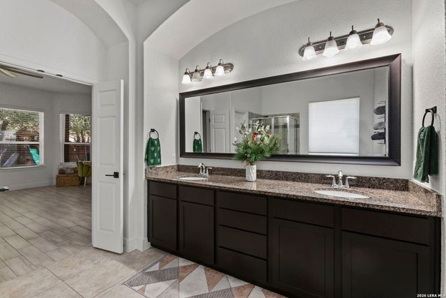12727 Coal Mine Rise, San Antonio, TX 78245