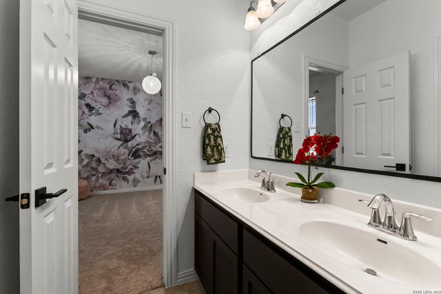 12727 Coal Mine Rise, San Antonio, TX 78245