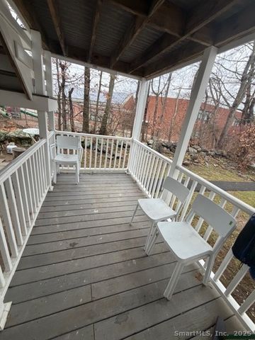 27 Fairview Drive APT 2, Danbury, CT 06810