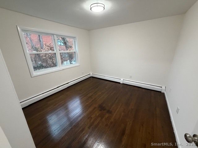 27 Fairview Drive APT 2, Danbury, CT 06810