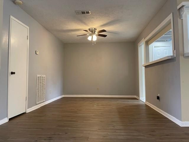 2726 Mesquite Drive, Sugar Land, TX 77479