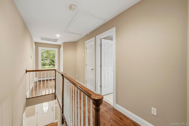 118 Ridge Road, Valley Cottage, NY 10989